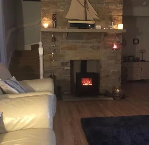 Delightful Retreat- *